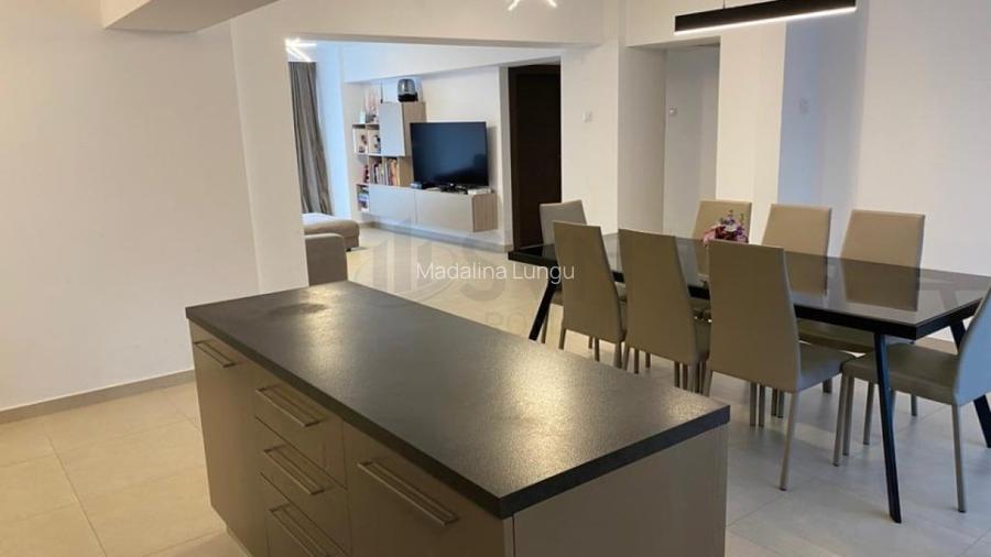 REA1009351 Bulevardul Unirii - apartament 4 camere REA1009351 Bulevardul Unirii - apartament 4 camere