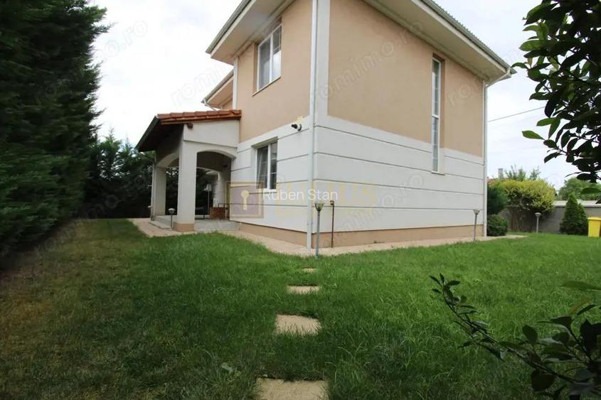 Zona Cora - Dumbravita, 5 camere + 2 bai. Zona Cora - Dumbravita, 5 camere + 2 bai.