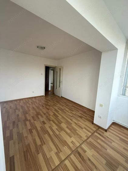 Apartament cu 3 camere etajul 2, posibilitate de centrala Soarelui - 11