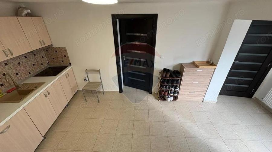 Casa renovata cu 3 camere zona Mosnei - 4