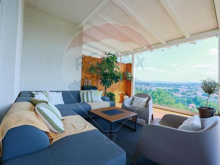 Apartament cu terasă și panoramă de vânzare, zona Hilton, Oradea - 3