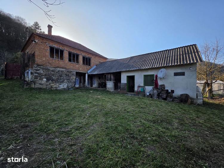 Pre? mic! Casa solida + teren generos 1887 mp ideal renovare - 12