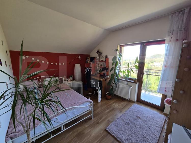 Casă cu 4 camere si apartament de 2 camere, 180mp utili view panoramic - 8