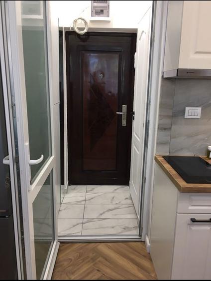 Inchiriez garsoniera langa piata Astra - 6