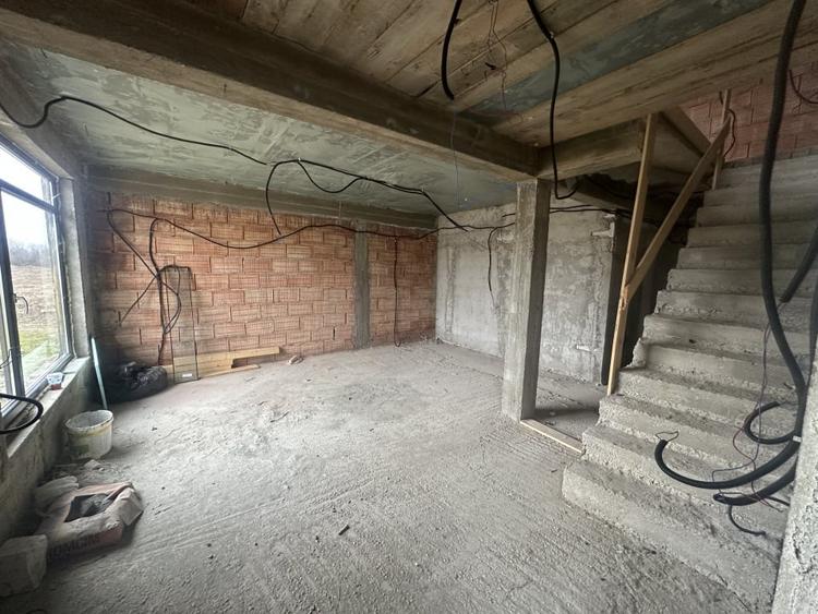 STEFANESTII DE JOS, CASA P+1E, LOT 242 MP! - 8