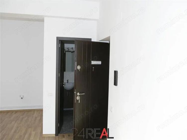 Cladire de birouri inchiriata, de vanzare, metrou Aurel Vlaicu - 5