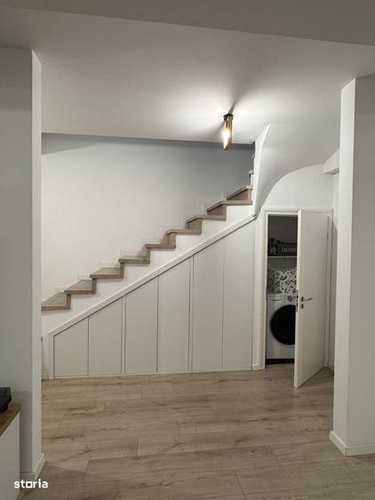 Casa insiruita - 4 camere + pod, curte 56 mp- Bragadiru, Str. Topaz - 7