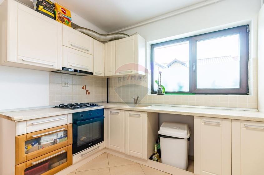 Casă / Vilă de vanzare in Otopeni, ansamblu rezidential, langa centru - 8