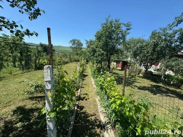 Casa de vanzare parter si etaj ideal locuinta - 3