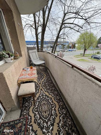 Apartament 4 camere decomandate , etaj 1 , Carpati 2 - 2