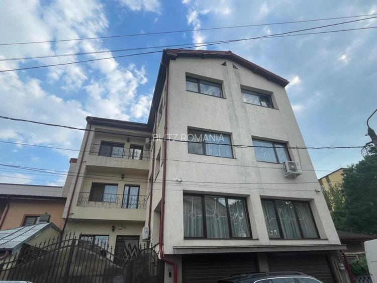 Vila Cu Posbilitate De Investitie - 420 Mp - Antiaeriana