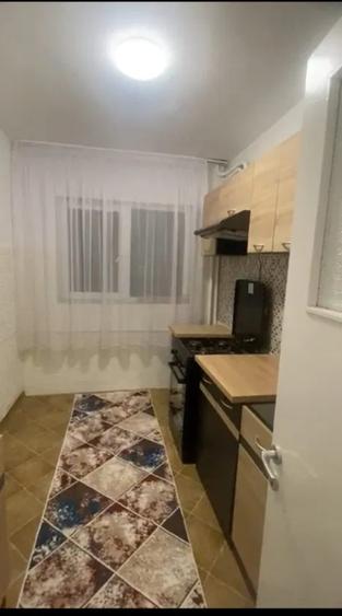 Iancului,Vatra Luminoasa,Bl.1986 amenajat,Se Vinde Mobilat Utilat,Etaj 5/10 - 8