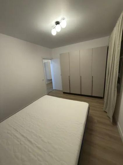 Studio, semidecomandat, 40 mp, centrala, ac, parcare, metrou, Aparatorii Patriei - 2