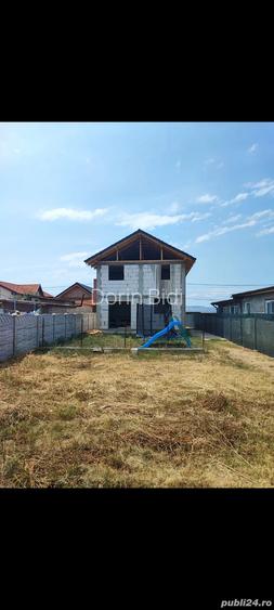 Casa de vanzare in dedovita noua simian