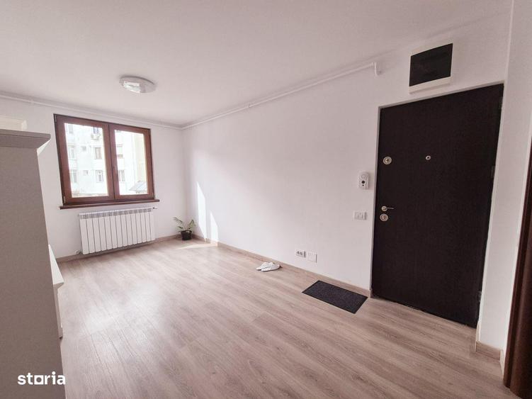 Apartament cu 4 camere, decomandat, etaj 1, ultracentral - 19