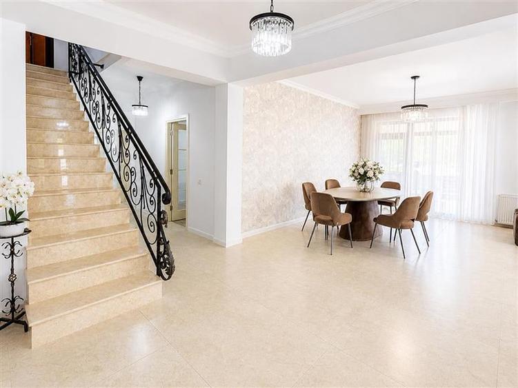 LUX Vila cu parc privat 1.250mp, spa, barbeque, privelisti pretioase, Rasnov - 28