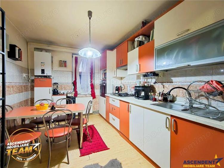 Film Tur 3D! Central,decomandat,2bai, 2balcoane,luminatie E.V,confort 1, perspectiva panoramica,Sfa