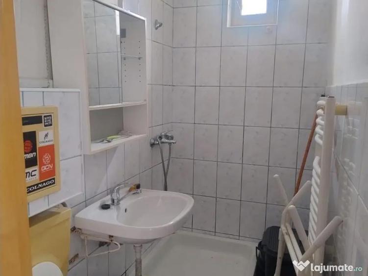 Vand garsoniera in Deva et. 2 Dacia - 4