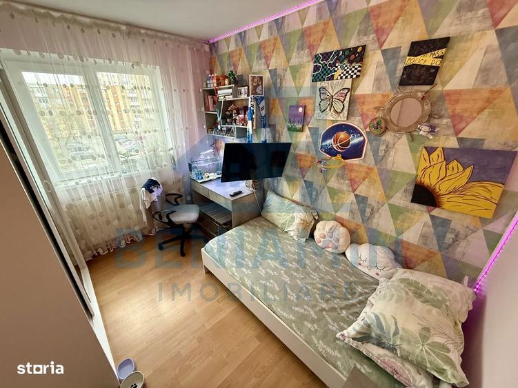 3 camere - etaj 3 - 52mp - renovat - centrala - apa - Craiovita Noua - 8