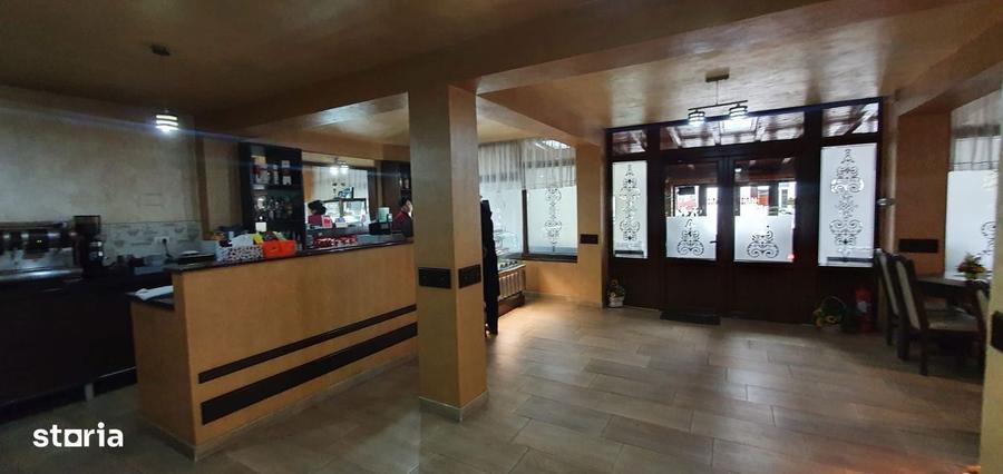 Spatiu Comercial, - 1