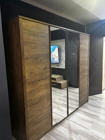 Inchiriez apartament 2 camere zona Tractorul - 2