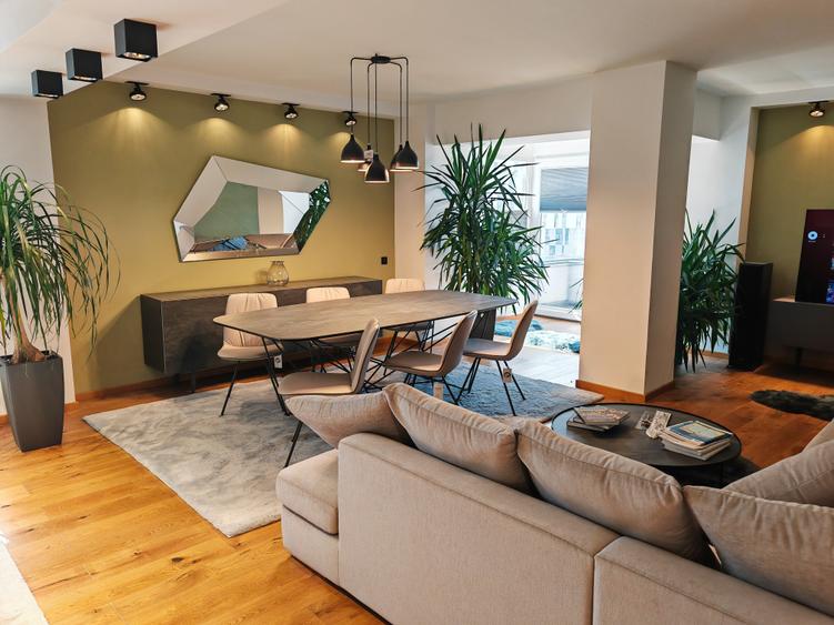 Apartament 4 camere modificat, mobilat si utilat lux zona AFI - 1