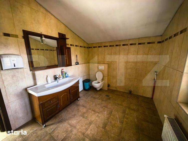 Casă cu 5 camere cu Teren 2250 Mp în Miroslava