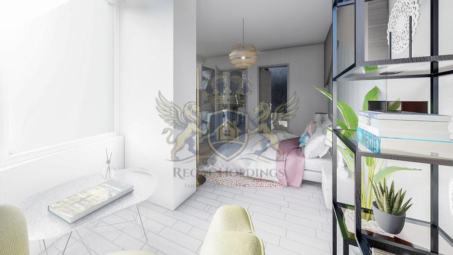 Apartament cu 3 camere decomandat în Tractorul