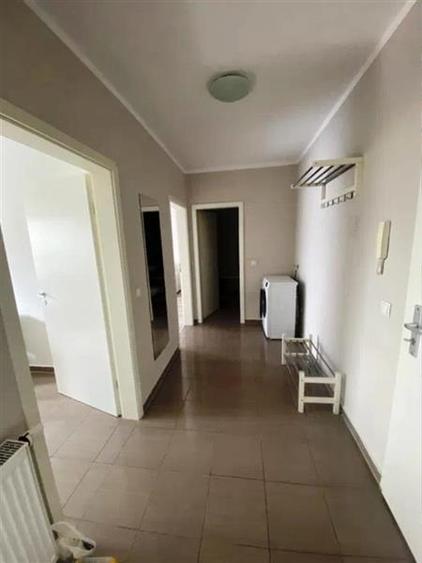 Apartament cu 2 camere decomandat, mobilat în Avantgarden