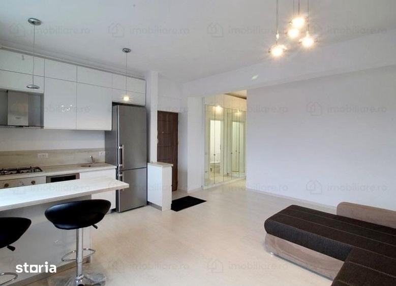 Apartament cu 3 camere semidecomandat în 1 Mai — fotografia 3
