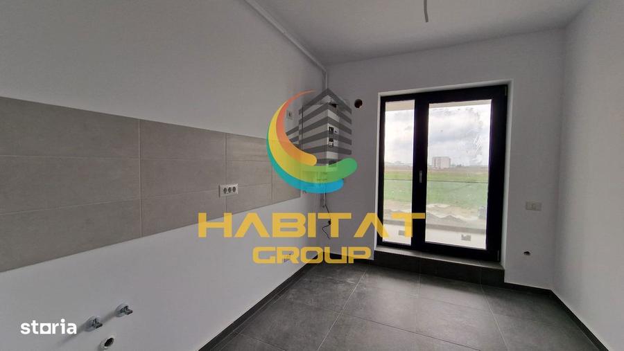 Apartament cu 4 camere decomandat în Titan