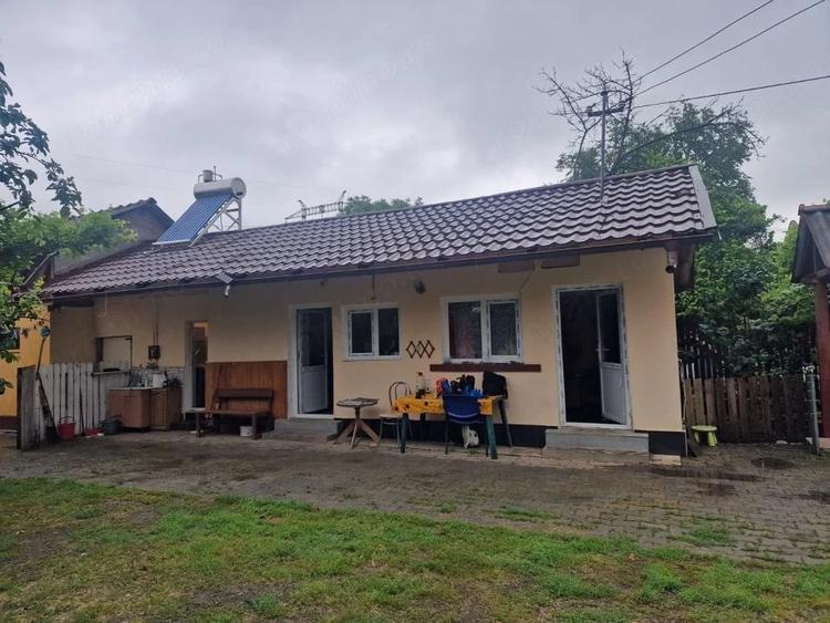 Gospodarie completa ?i spa?ioasa -Lunca Corbului- Ciesti! - 10