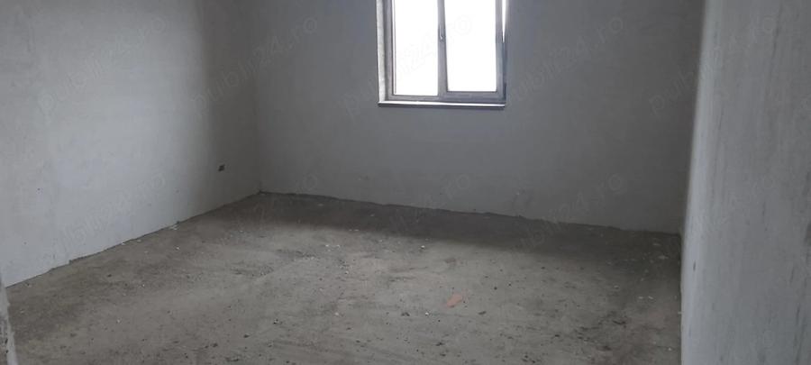Casă cu Teren 500 Mp în Central