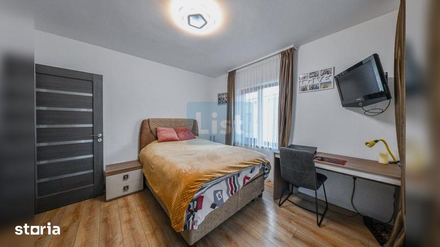Casă cu 4 camere decomandat cu Teren 500 Mp în Mănăștur