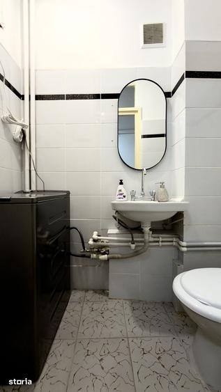 Apartament cu 3 camere semidecomandat în Eminescu