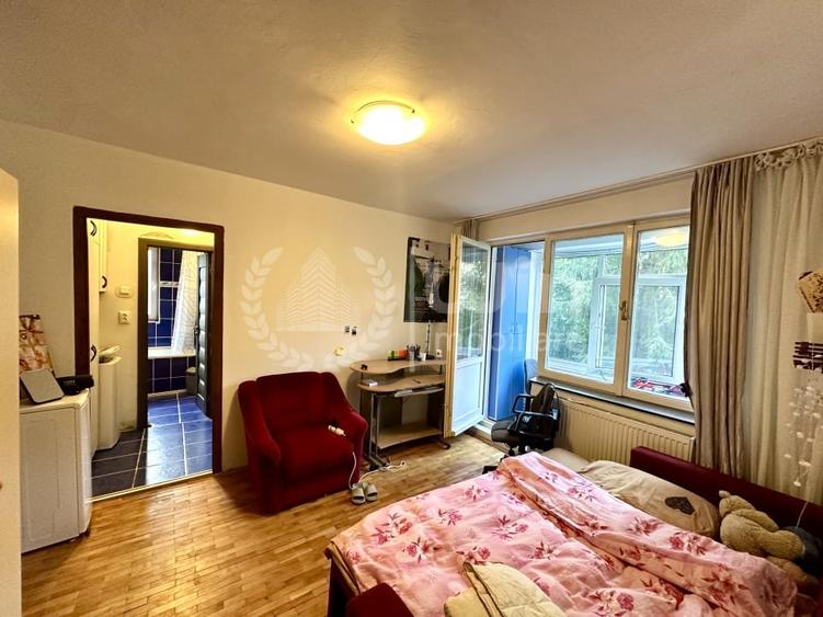 Apartament cu 2 camere semidecomandat, mobilat în Gheorgheni