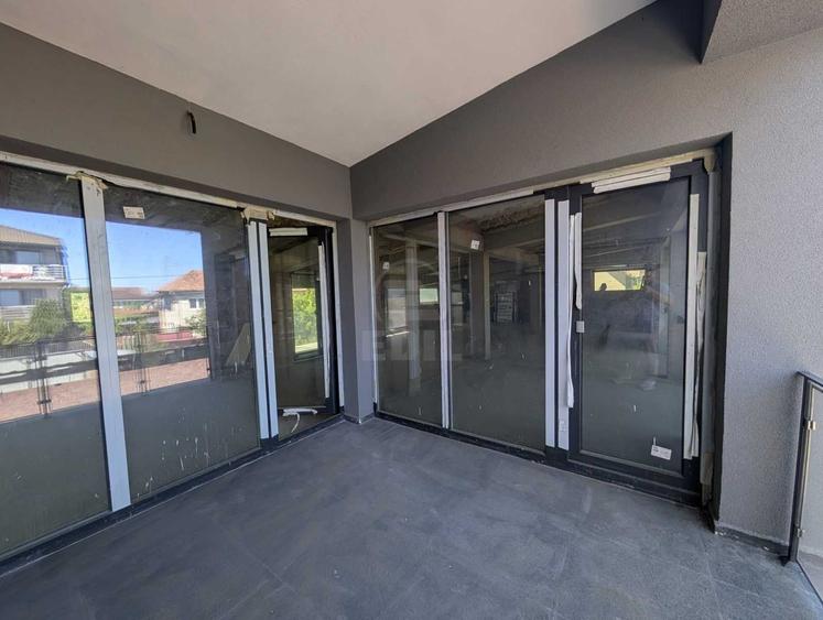 Spațiu comercial, de 162 mp, în Florești