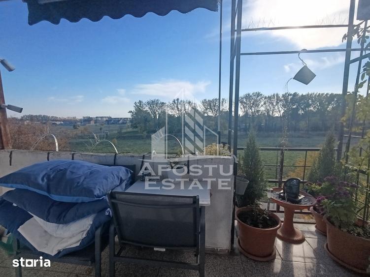 Apartament cu 4 camere în Steaua