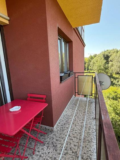Apartament cu 2 camere semidecomandat în Florești