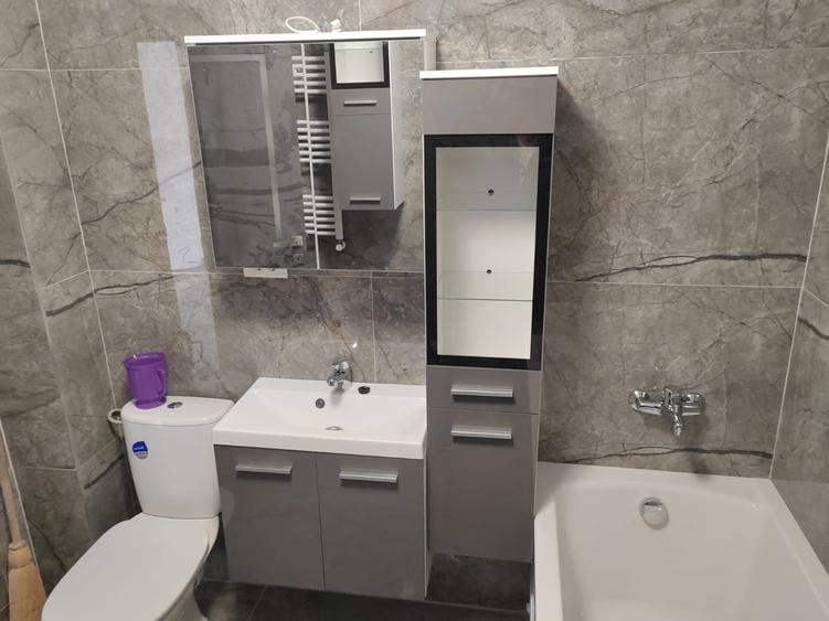 Apartament semidecomandat în Central