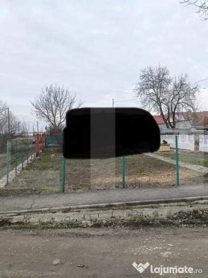Casă cu 2 camere cu Teren 403 Mp în Ronaț