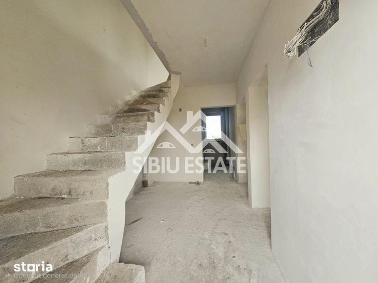 Casa Sibiu, 4 camere, terasa - 1