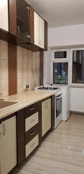 Apartament cu 2 camere semidecomandat în Pantelimon