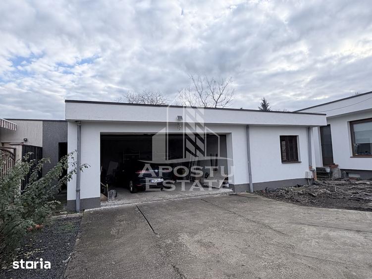 Casă cu 5 camere cu Teren 1100 Mp în Sânandrei