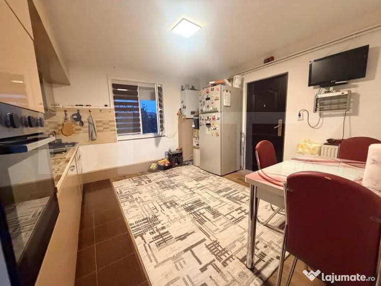 Casă cu 4 camere cu Teren 484 Mp în Popoveni