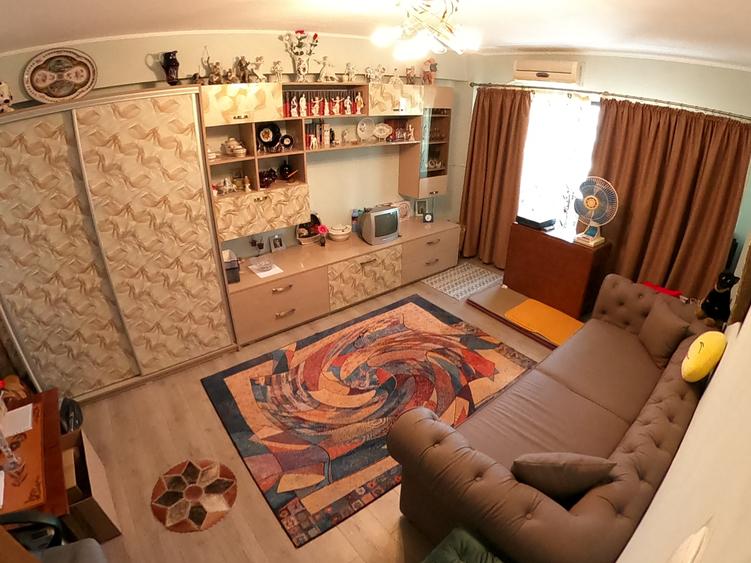 De închiriat – Apartament 3 Camere | Zona Peninsulara Constanta - 1