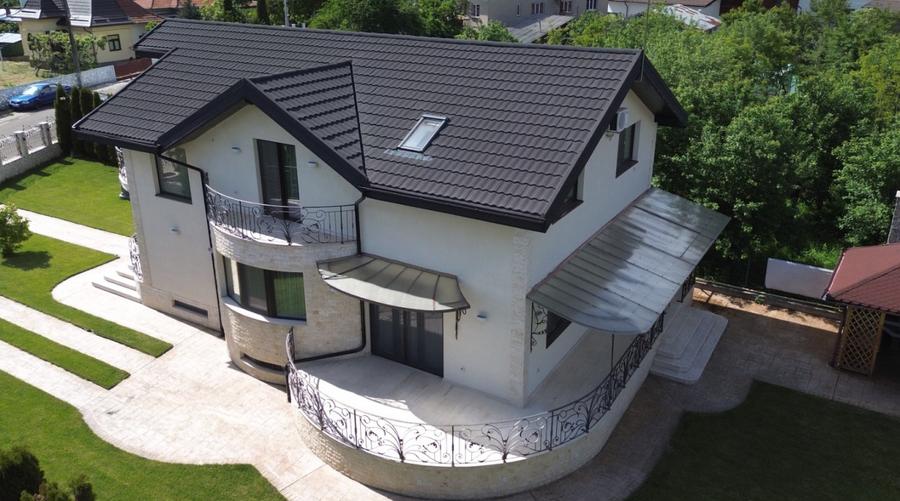 Cornu de Jos  Doua  case moderne, crama la subsol, prosumator - 2