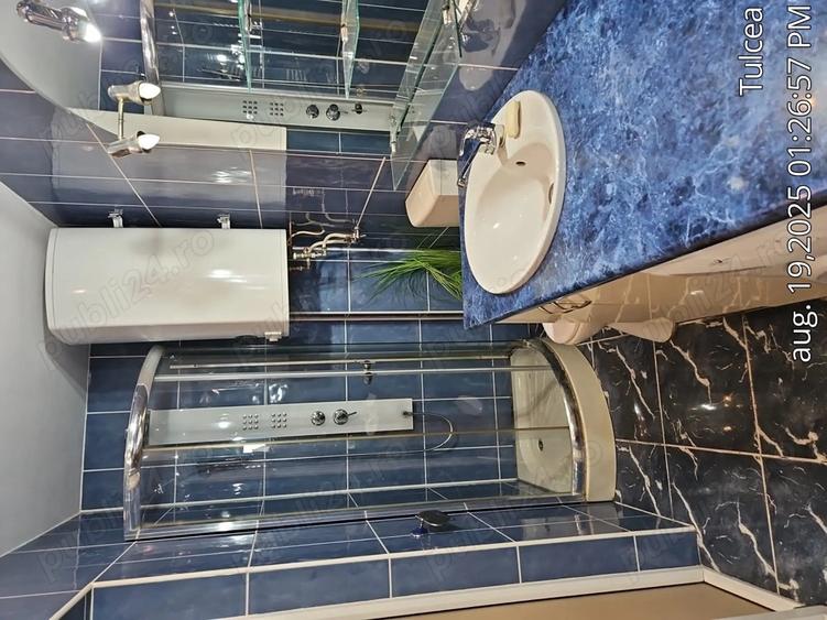 Inchiriez apartament 3 camere - 1