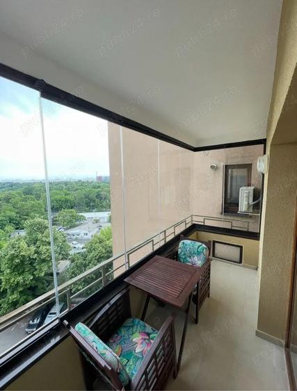 Inchiriez studio dublu vedere Parcul Tineretului, bloc 2008, etaj 7 10 - 2