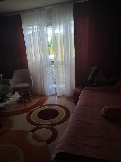 Vand apartament 2 camere semidecomandat Micro 11 - 4